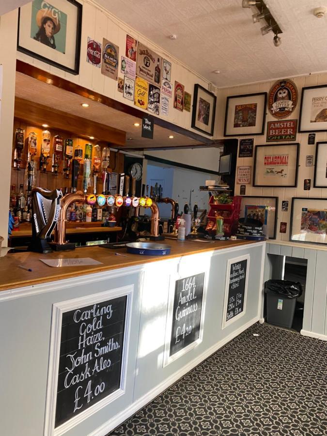 West Somerset Pub & Accommodation Watchet Exterior foto
